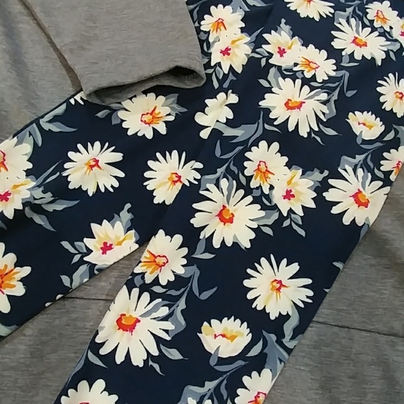 NWT Leggings Depot Navy Floral Leggings - Picture 2 of 6